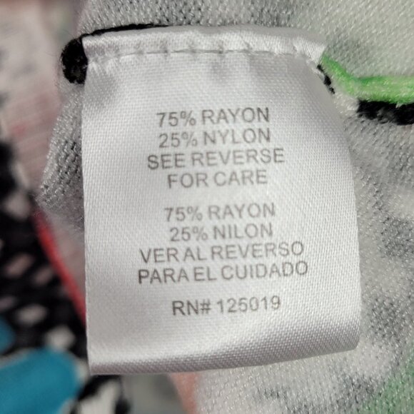 Joseph A. Black White Grid Check Rose Floral Lightweight Pullover Sweater - Picture 4 of 7